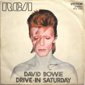 DAVID BOWIE – Drive in Saturday