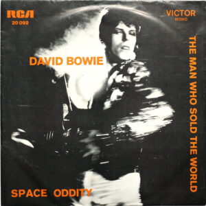 DAVID BOWIE - Space Oddity
