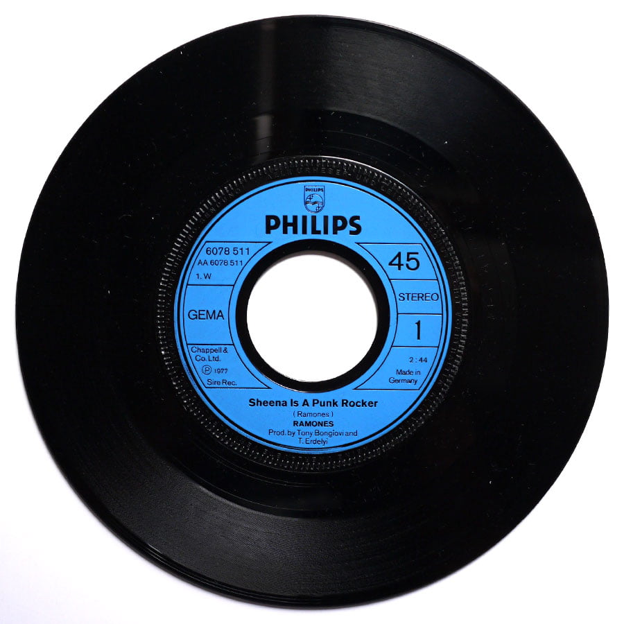 RAMONES - Sheena Is A Punk Rocker - Image 3