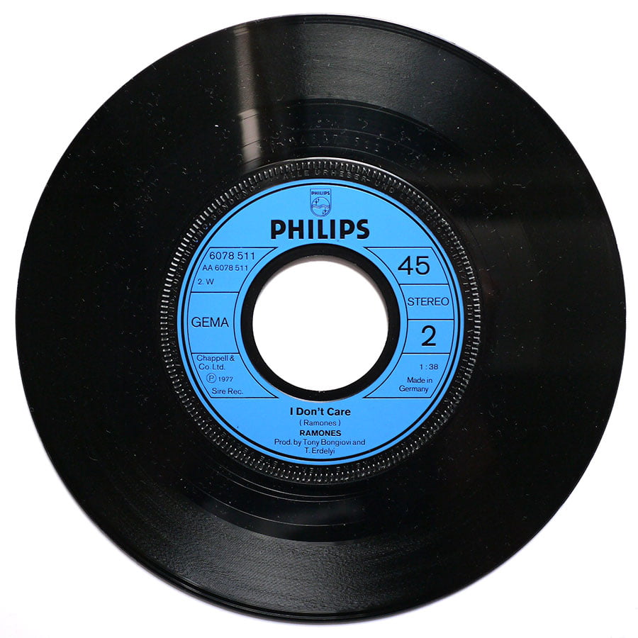 RAMONES - Sheena Is A Punk Rocker - Image 4