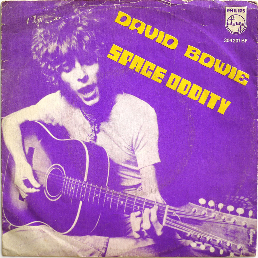 DAVID BOWIE - Space Oddity
