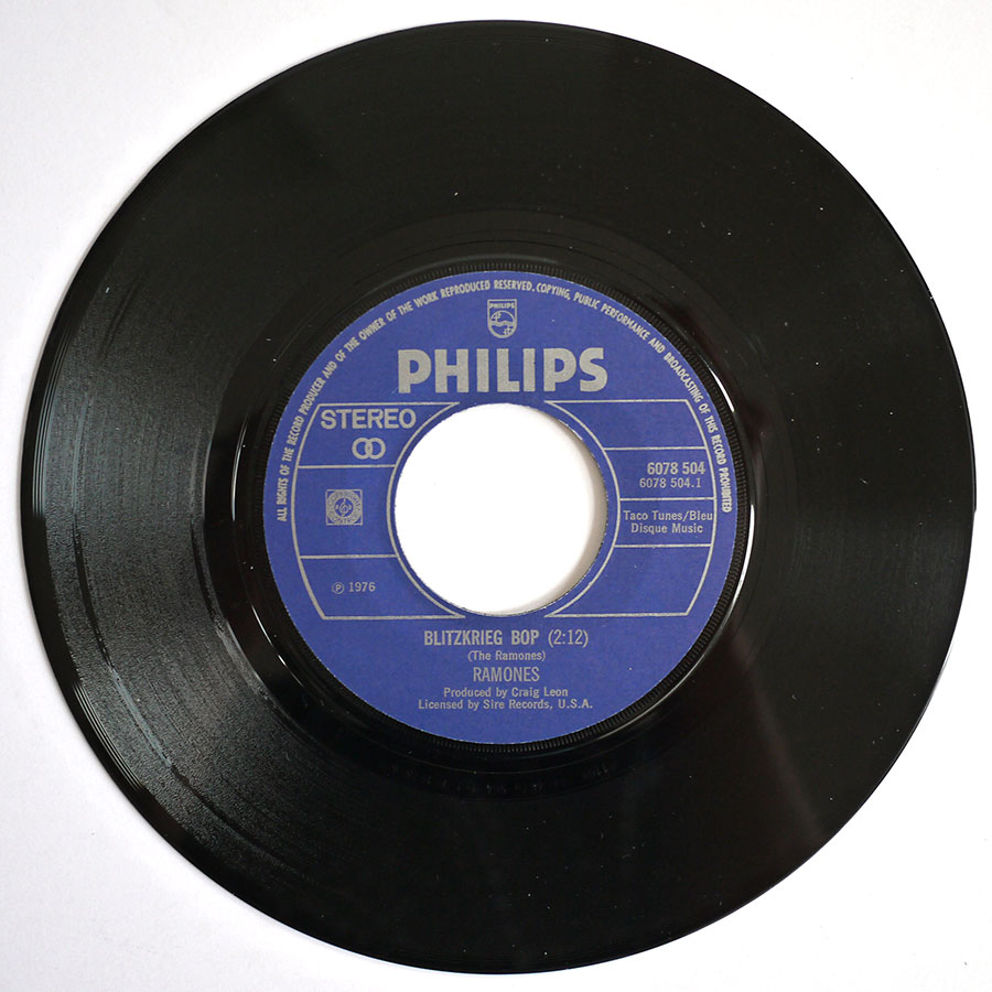 RAMONES - Blitzkrieg Bop - Image 5