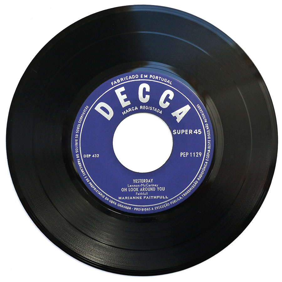 MARIANNE FAITHFULL - Yesterday - Image 3