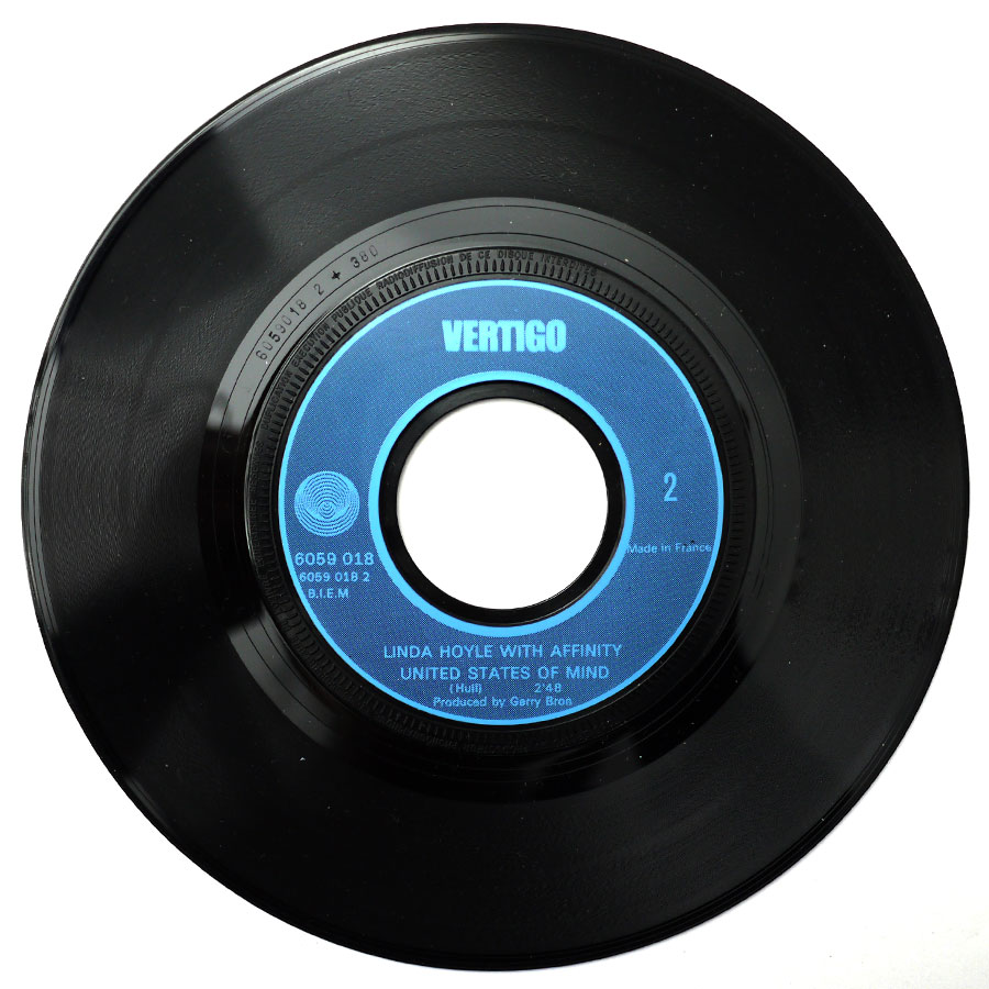 LINDA HOYLE WITH AFFINITY - Eli's Comin - Image 6